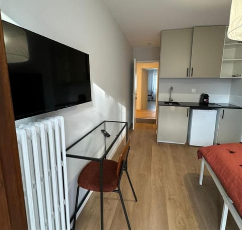 M071 Marquer Joli Studio cozy Apartment in Annemasse