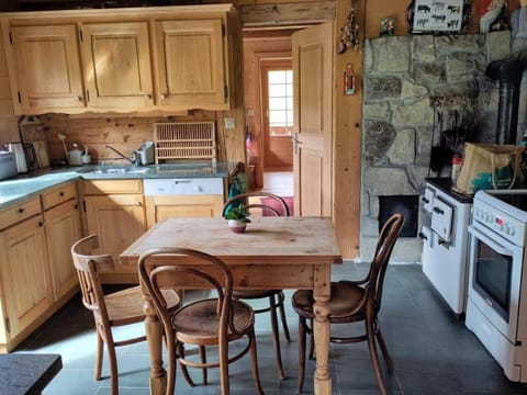 Chalet La Frassonayaz Apartment in Haute-Savoie