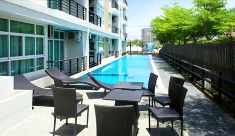Property building, Swimming pool
