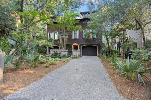 5556 Cypress Point House in Kiawah Island