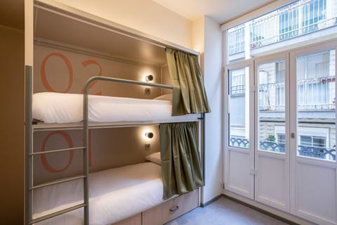 Bed, Bedroom, bunk bed