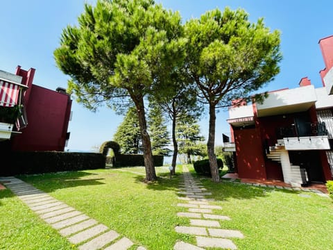 Property building, Garden view