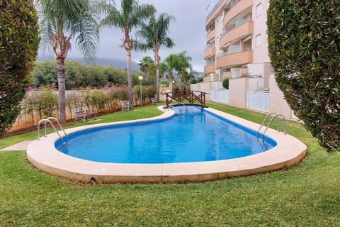 Garden, Swimming pool
