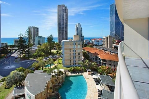 City view, Pool view, Sea view