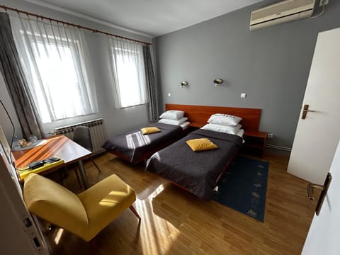 Moto klub Brod Inn in Slavonski Brod