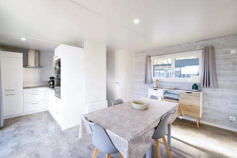 Chalet Guerlédan Chalet in Brittany