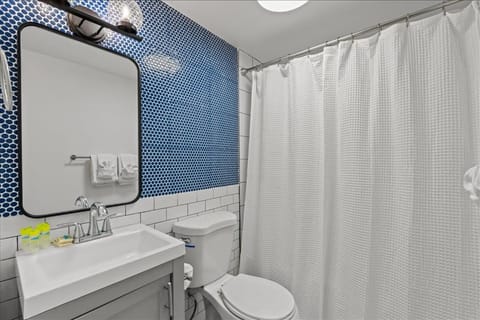 Cabana Beach 5 3BR Condo Just Steps from the Ocean Apartment in North Myrtle Beach