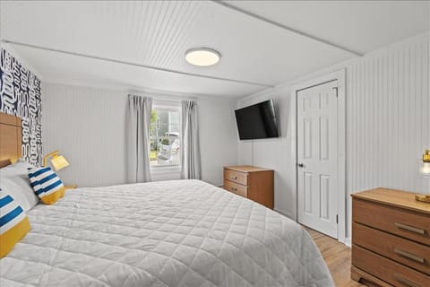 Cabana Beach 5 3BR Condo Just Steps from the Ocean Apartment in North Myrtle Beach