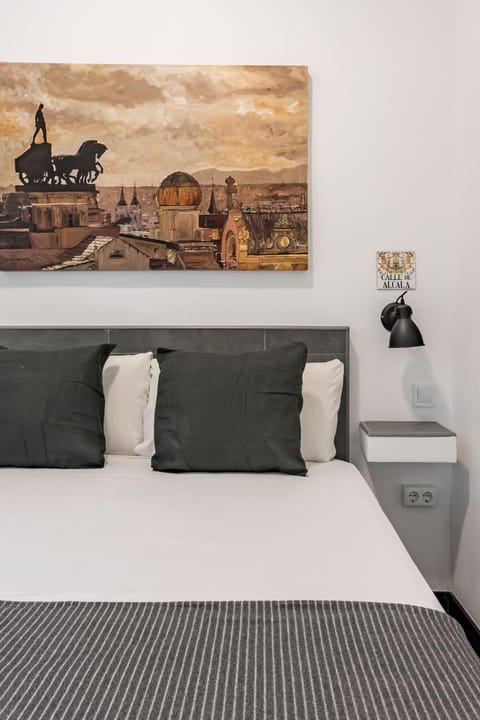 Bed, Decorative detail, Bedroom