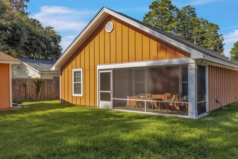 Patio, Garden, Garden, Balcony/Terrace, Garden view