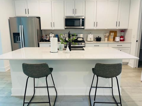 Stylish Austin Getaway - Central Location House in Austin