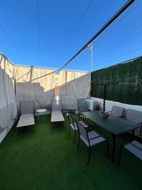 Patio, Balcony/Terrace