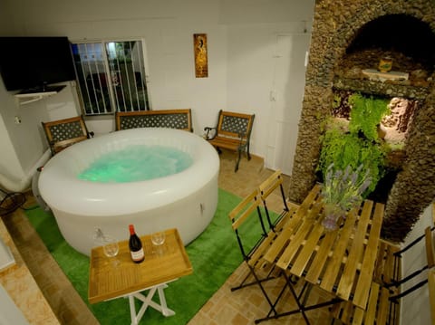 Hot Tub, Balcony/Terrace, Spa and wellness centre/facilities