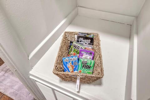 Fenced & Pet-Friendly! Modern 2BR Retreat! CLE-BW House in Ohio