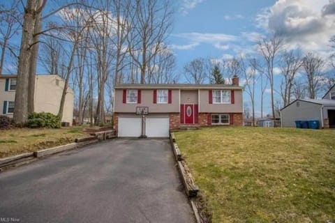 3 BDR - Your Perfect Getaway! House in Ohio