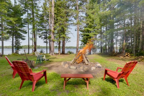 Lakefront Family Home with Dock, Views Pet-Friendly House in Wisconsin