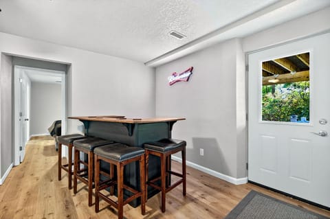 Greens and Gators - For 20ppl House in Village Four Seasons