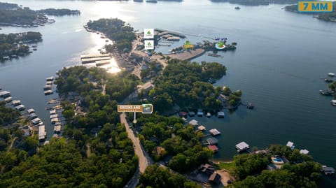 Greens and Gators - For 20ppl House in Village Four Seasons