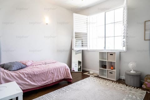 Chic Oasis Pool, Jacuzzi & Game Area Villa in Riverside