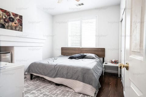 Chic Oasis Pool, Jacuzzi & Game Area Villa in Riverside