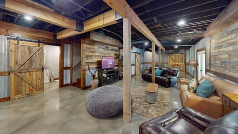 2196 Major Loring Way SW Marietta House in Marietta