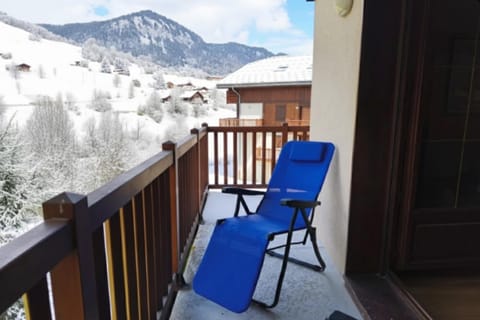 Apartment with pool at the foot of the slopes Apartment in Haute-Savoie