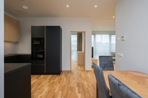 Kitchen or kitchenette, Living room