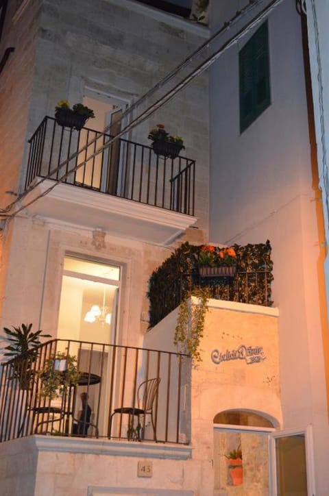 Property building, Night, View (from property/room), Balcony/Terrace