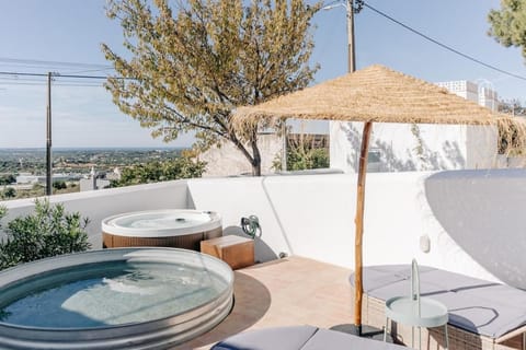 Hot Tub, Pool view, Swimming pool