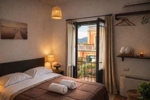 Bed, Balcony/Terrace, Photo of the whole room, Bedroom