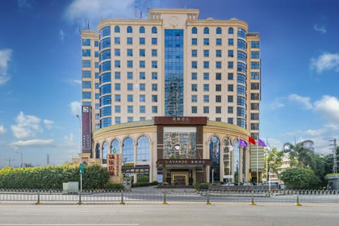 Property building, Day