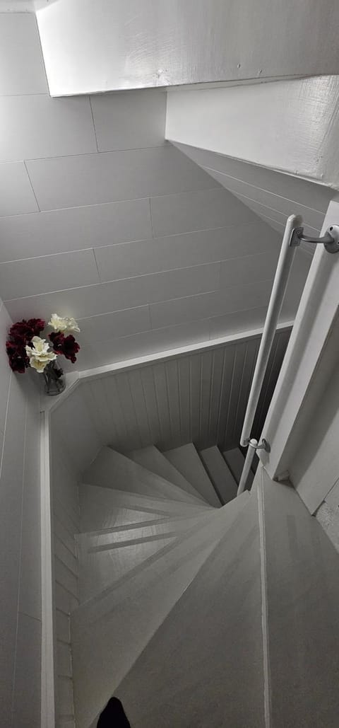 Air contioned and furnished half of semi detached house Apartment in Finland