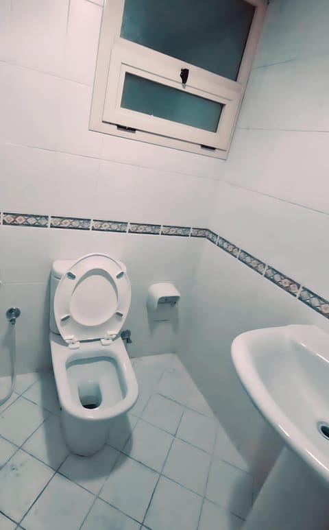 Boutique Bed Space - MBZ Hostel in Abu Dhabi