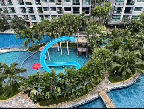 Garden, Aqua park
