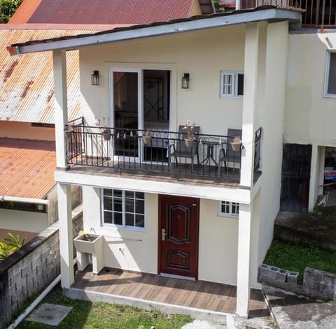 Property building, Balcony/Terrace