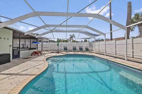 Family Retreat with Heated Pool, Playground, Ping Pong Table House in Florida