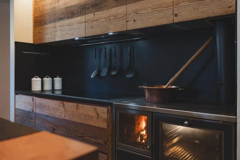 Sylva Mountain Chalet & Spa Chalet in Province of Brescia