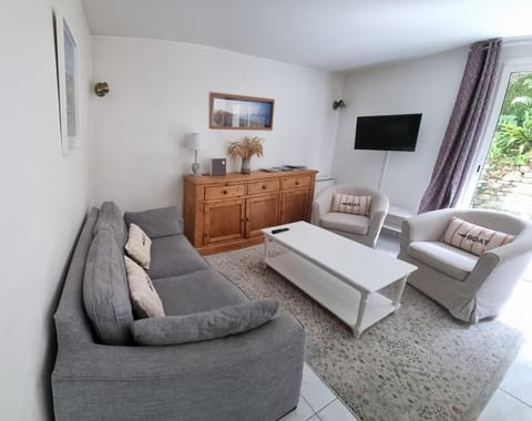 Maison indépendante avec vue sur mer en Baie de Morlaix et proche du GR34 House in Plougasnou