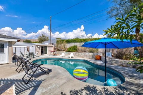 Patio, Natural landscape, Swimming pool, sunbed