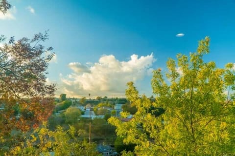 Cozy Comfort LA House with Stunning Scenic Views House in Monterey Park