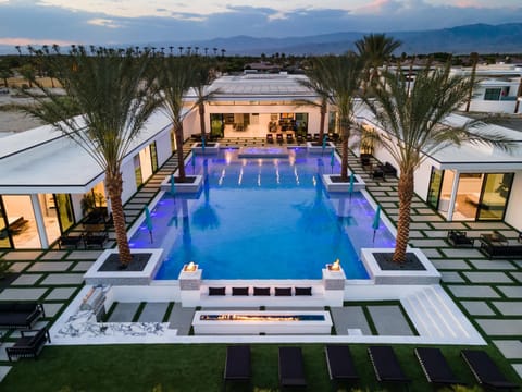 The Bravo Villas by AvantStay Villa in La Quinta