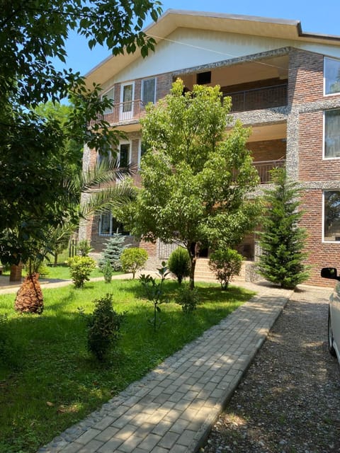 Property building, Day, Garden, Garden view