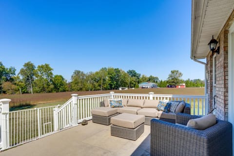 Shenandoah Valley Riverside Retreat Near Wineries House in Grottoes