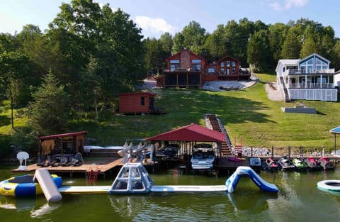 Natural landscape, Activities, Beach, Lake view