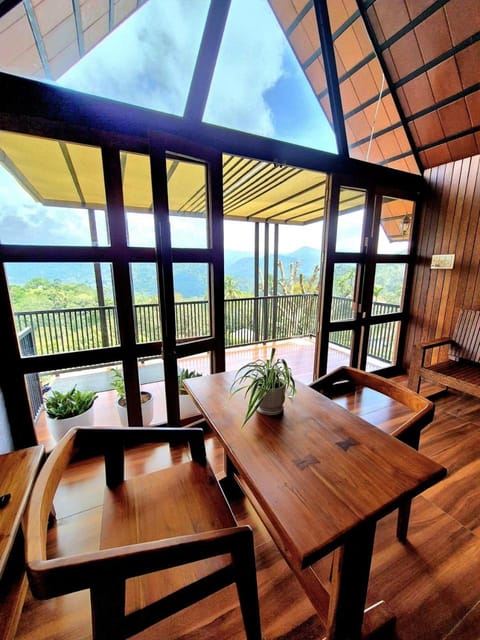 Dining area, Breakfast