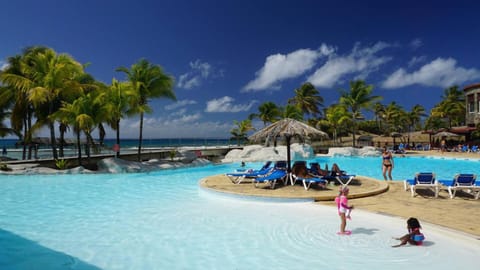 Beach, Swimming pool, Swimming pool