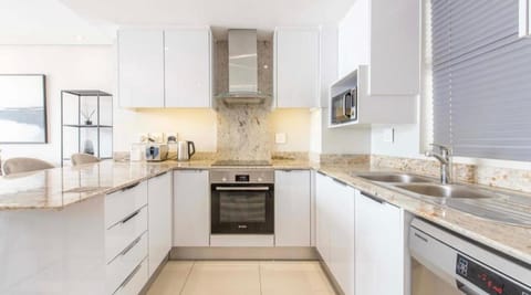 Andringa Walk, Modern 2 Bedroom Apartment Apartment in Stellenbosch
