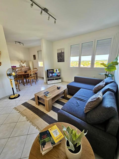 TV and multimedia, Living room, Dining area, heating