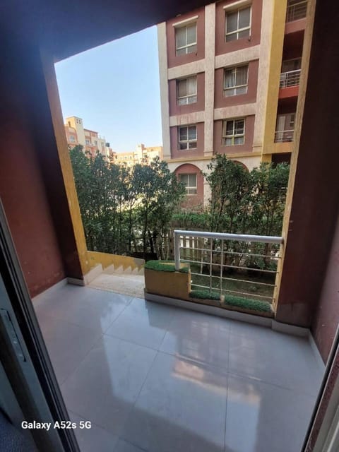 Garden, View (from property/room), Balcony/Terrace