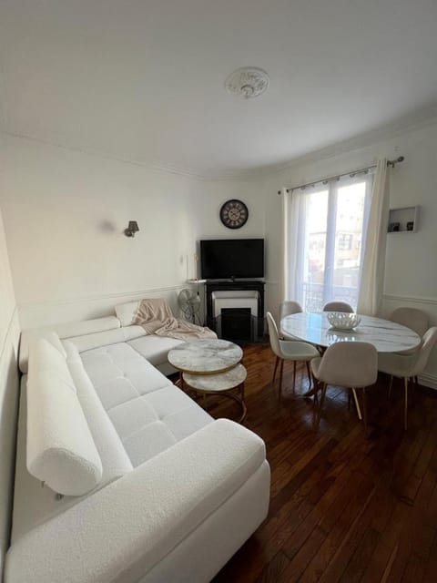 Appartement Apartment in Paris